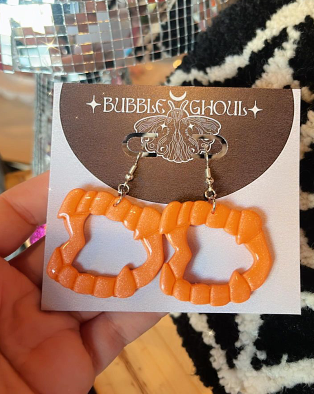 Vamp Teeth Huggies